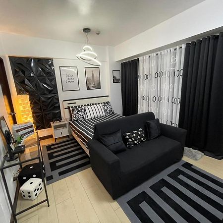 Econo Rooms Two Palm Tree Villa Manila Exterior photo
