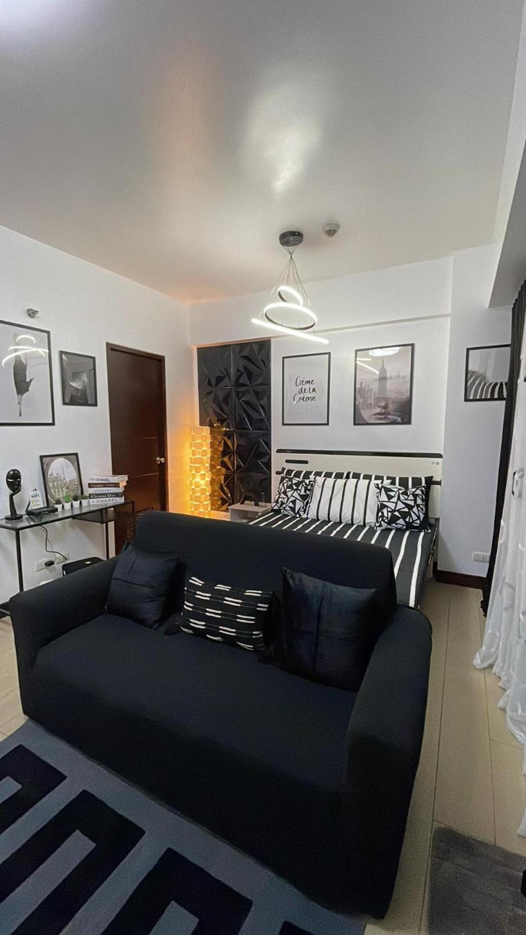 Econo Rooms Two Palm Tree Villa Manila Exterior photo